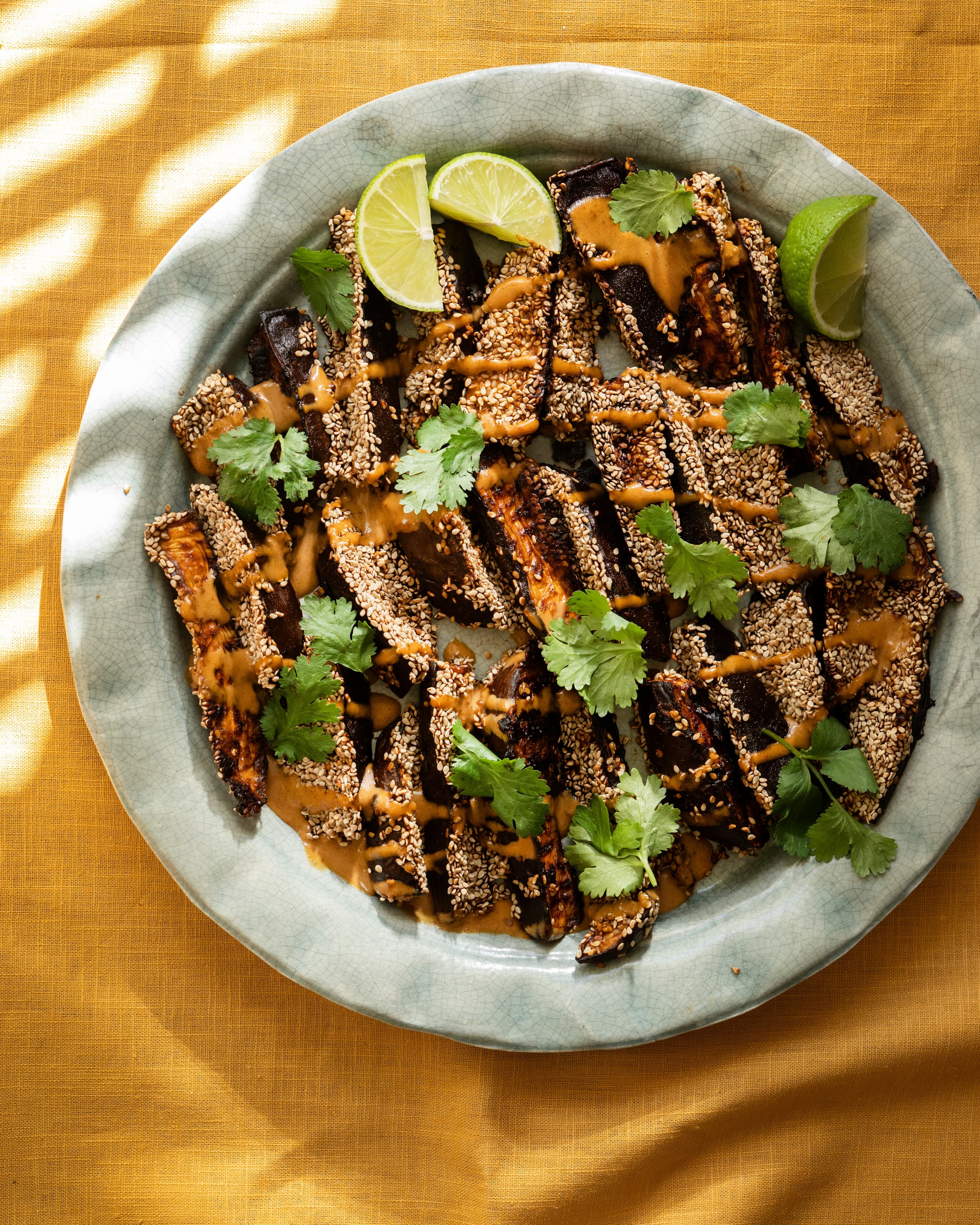 Auberginefrieten met sesam